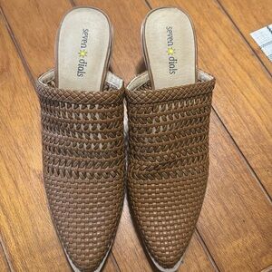 Brand new woven mules size 8